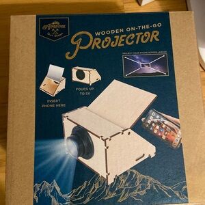 Wooden On-the-Go Projector